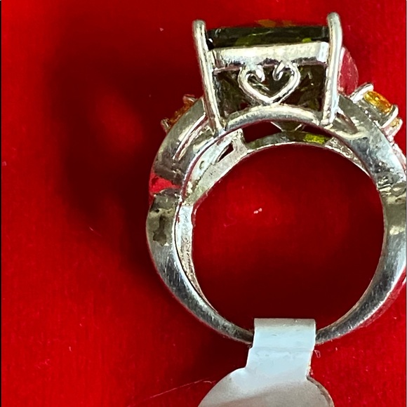 Emerald Cut Peridot/White Sapphire 925 Band - Picture 3 of 7
